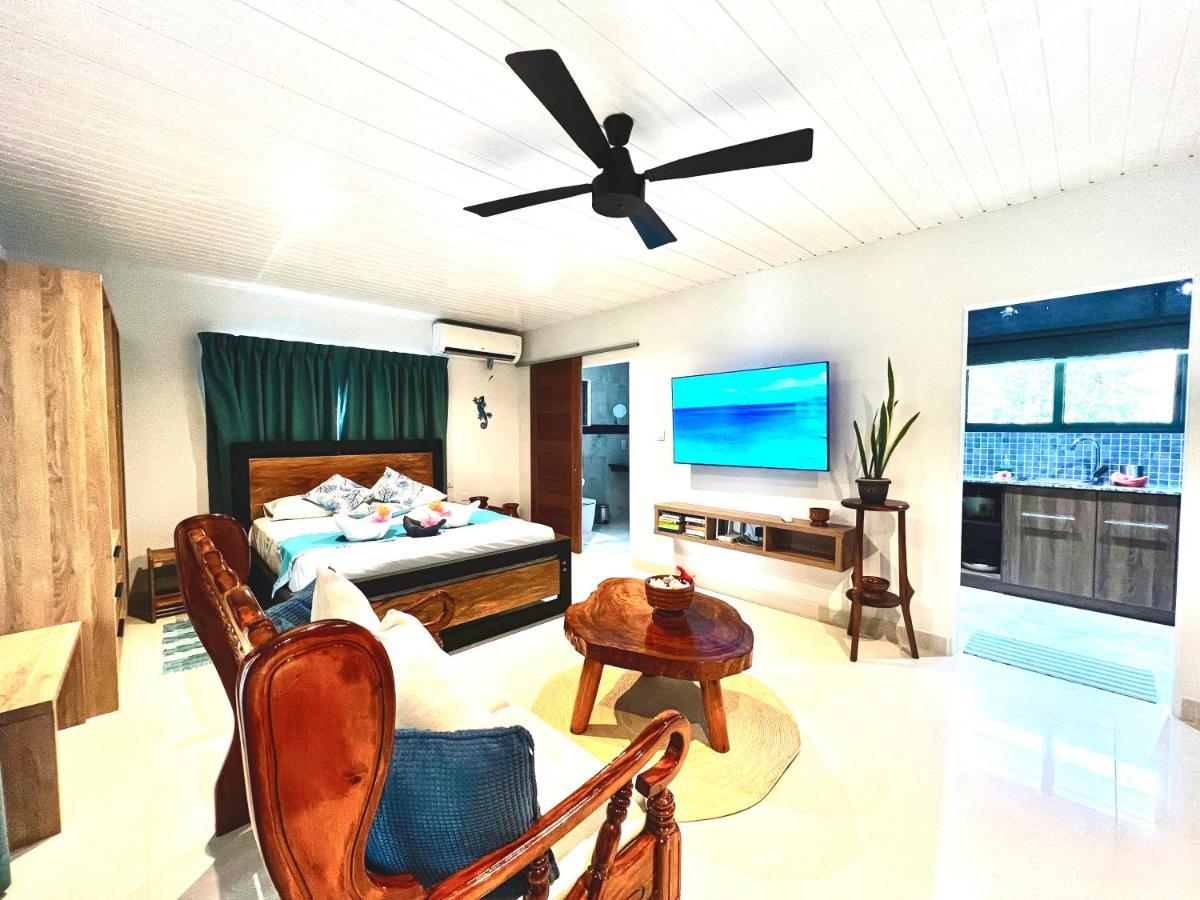 Le Port Guest House เบเซนต์แอนน์ ภายนอก รูปภาพ