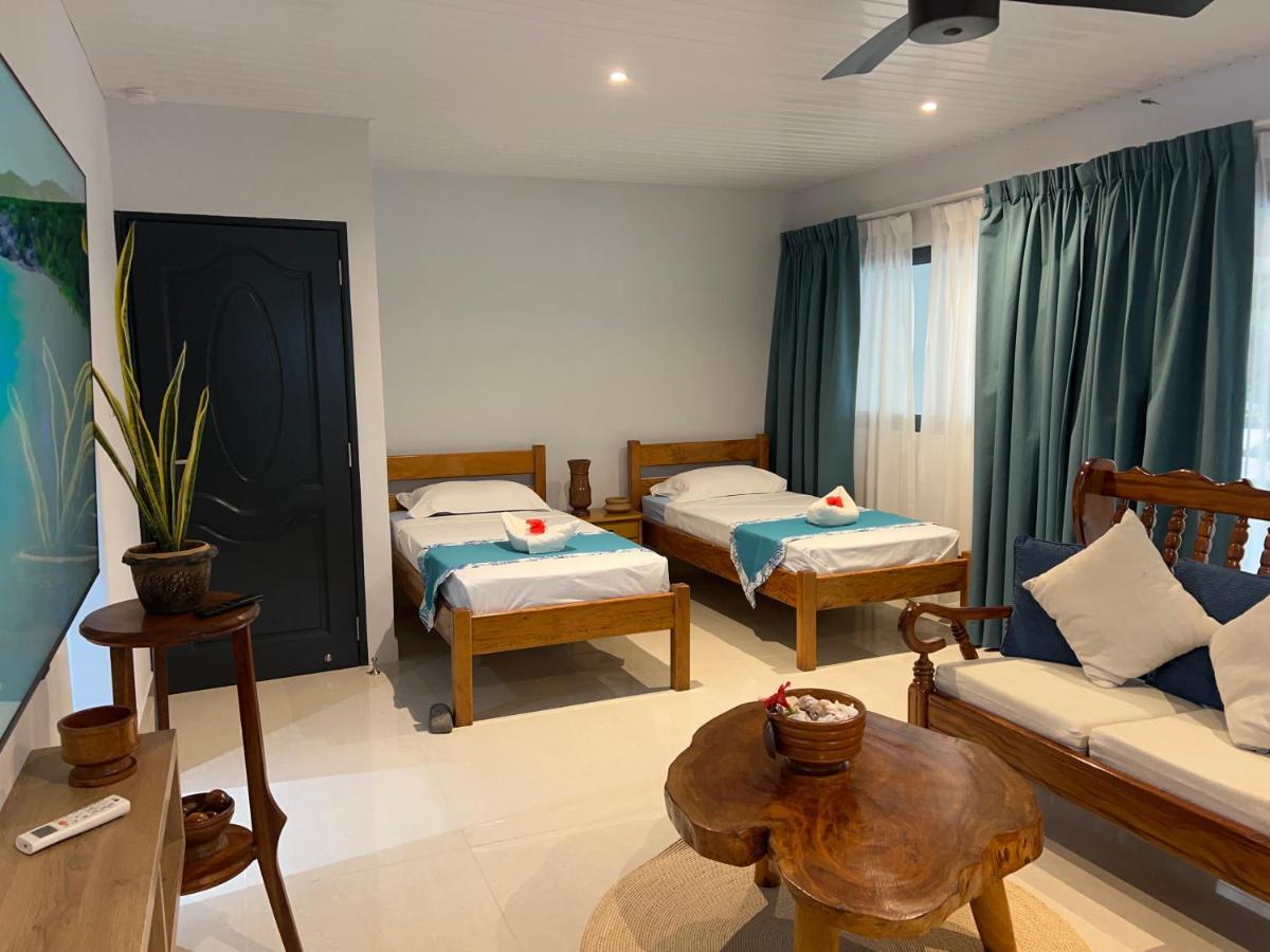 Le Port Guest House เบเซนต์แอนน์ ภายนอก รูปภาพ